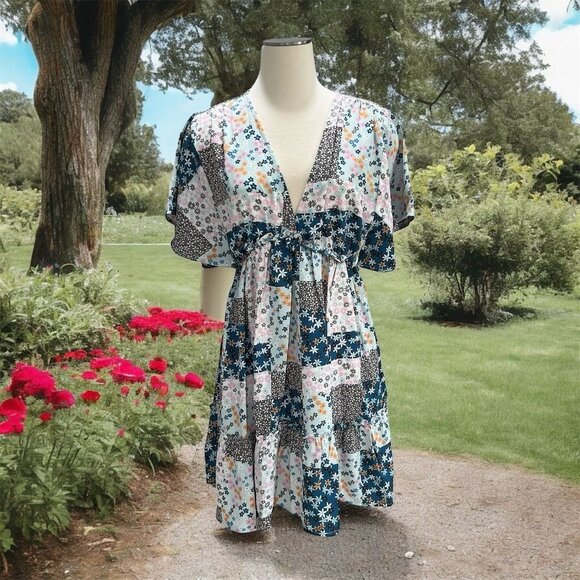 Umgee Dresses & Skirts - NWT UMGEE Women's S Floral Patchwork Quilt Print Tunic Top Mini Dress Multicolor